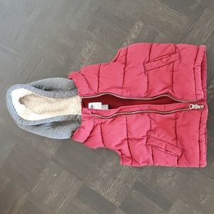 Hooded Puffer Vest